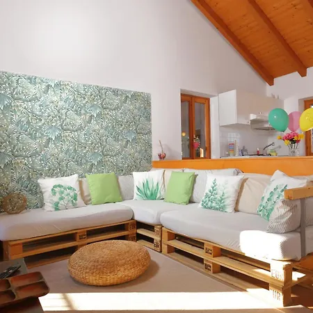 La Mansarda Del Ciliegio - Deliziosa Mansarda Con Giardino A 6 Km Da Arona