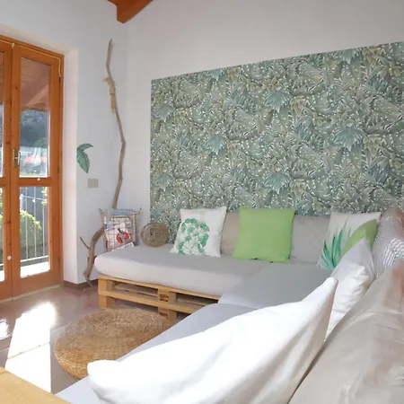 La Mansarda Del Ciliegio - Deliziosa Mansarda Con Giardino A 6 Km Da