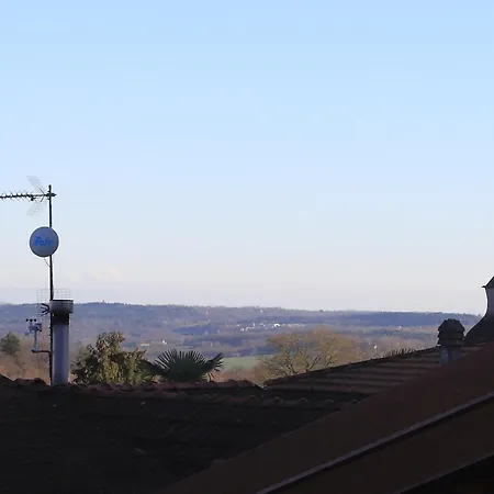 Appartement La Mansarda Del Ciliegio - Deliziosa Mansarda Con Giardino A 6 Km Da *