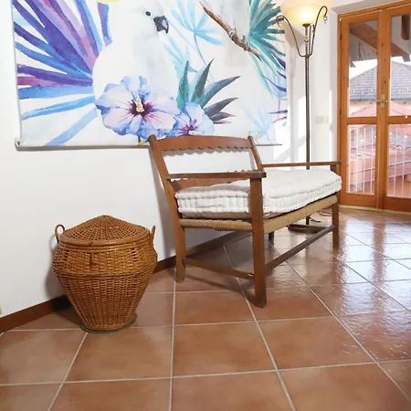 Appartement La Mansarda Del Ciliegio - Deliziosa Mansarda Con Giardino A 6 Km Da